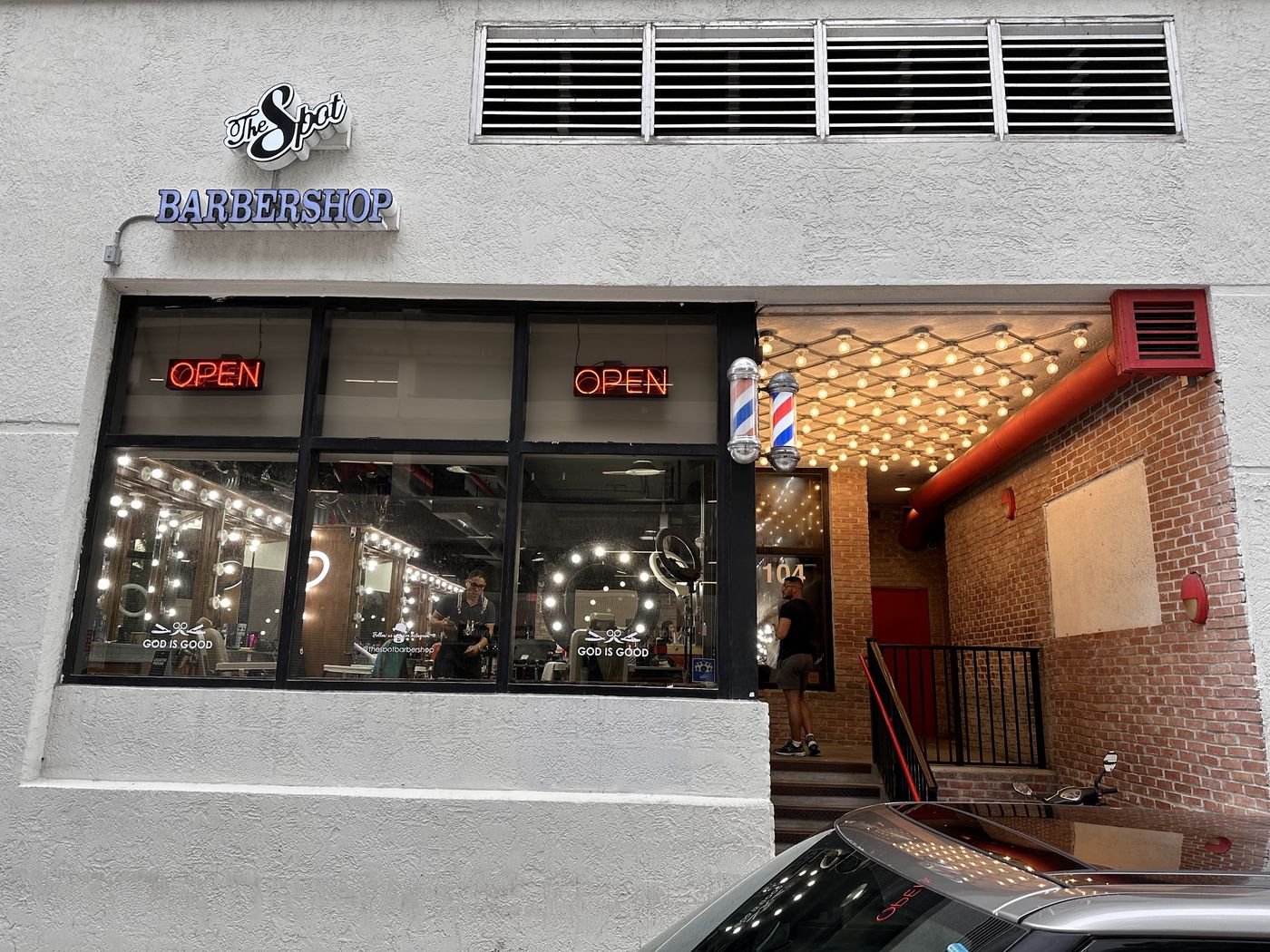 Inside The Spot Barbershop Brickell Bay
