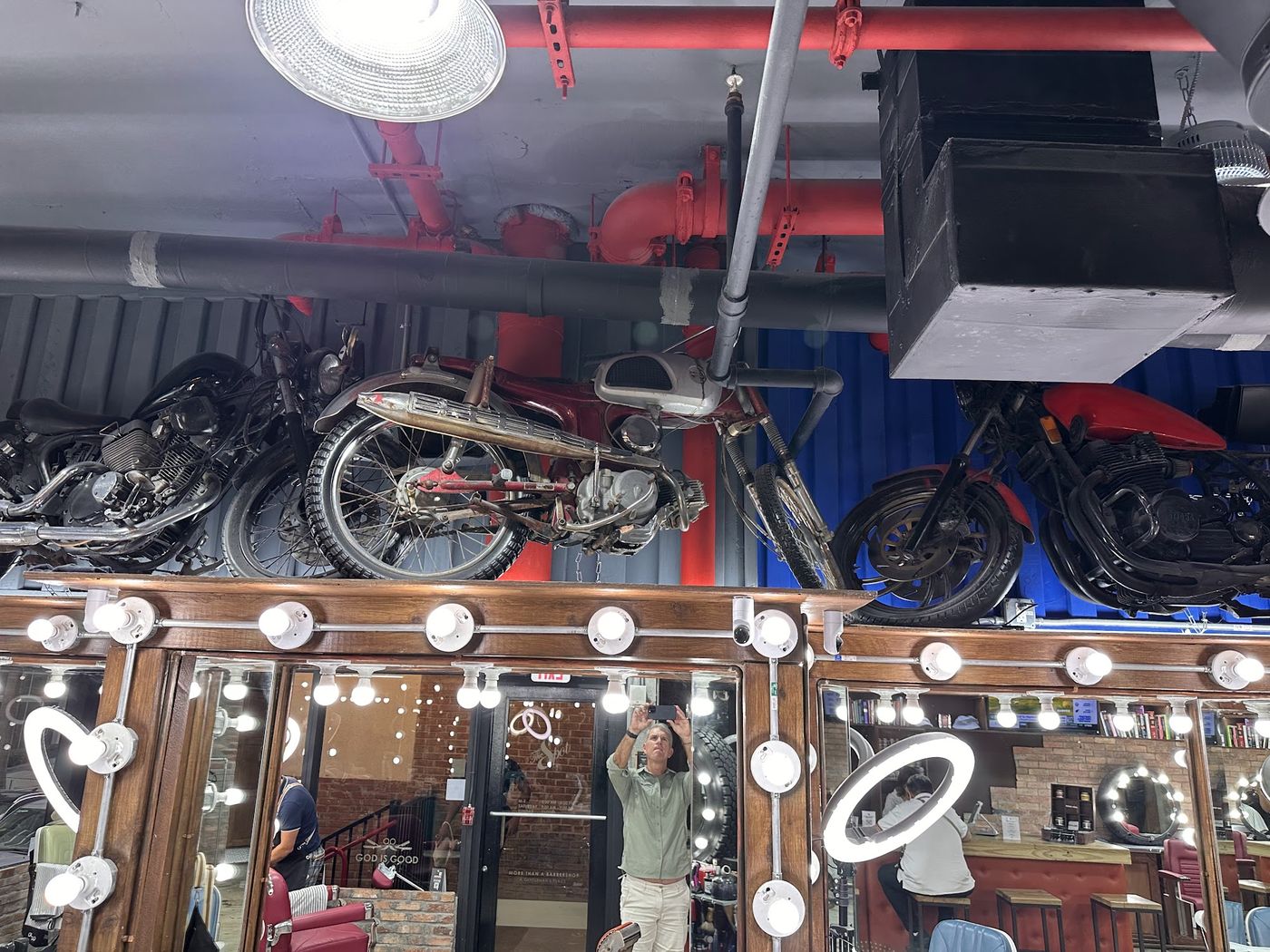 Inside The Spot Barbershop Brickell Bay